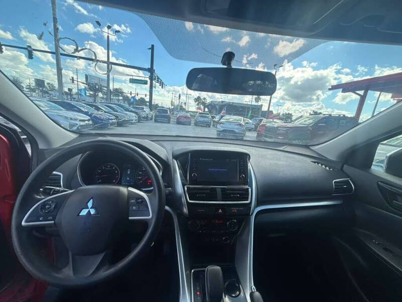 2020 Mitsubishi Eclipse Cross ES