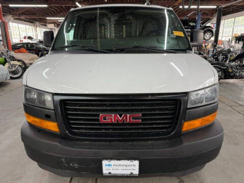 2019 GMC Savana 3500