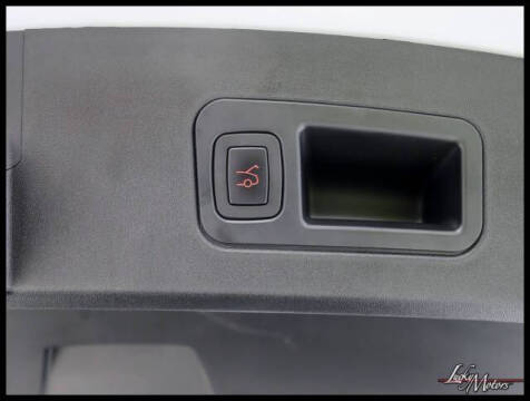 2015 Tesla Model S 90D