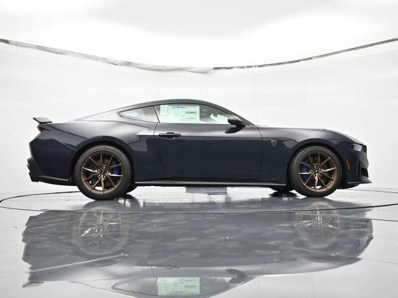 2025 Ford Mustang Dark Horse