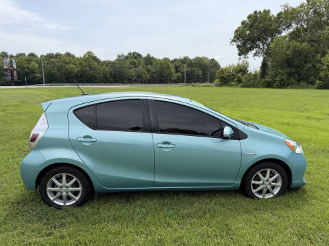 2013 Toyota Prius c Three