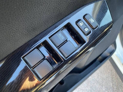 2017 Toyota RAV4 SE