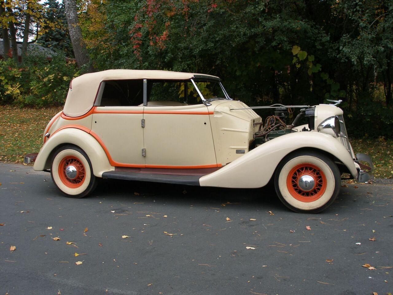 1935 Auburn Convertible 2
