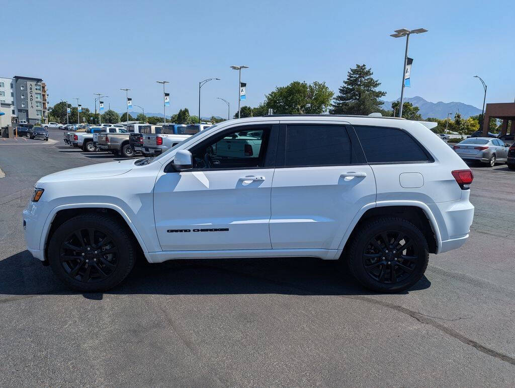 2020 Jeep Grand Cherokee for sale at Axio Auto Boise in Boise, ID