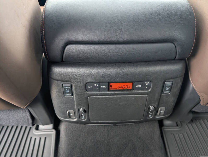 2020 Nissan Armada Platinum