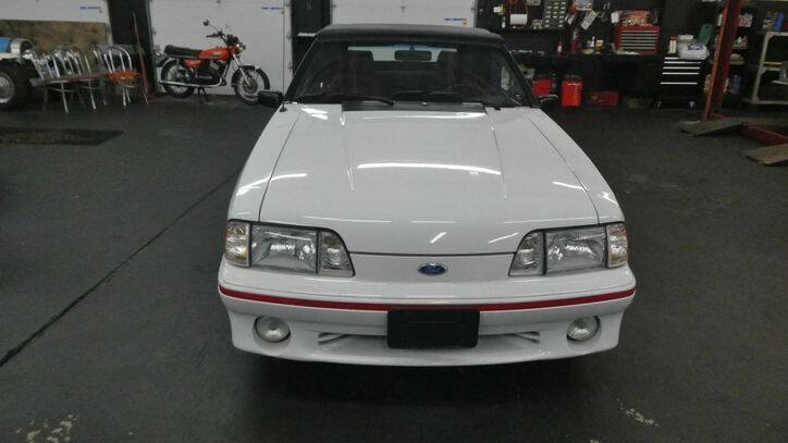 1988 Ford Mustang GT