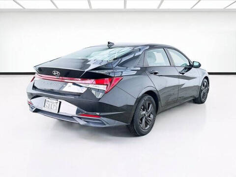 2022 Hyundai Elantra