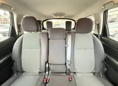 2019 Nissan Pathfinder SV