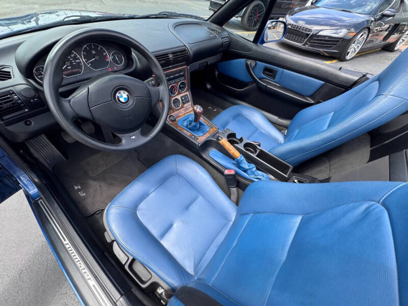 2002 BMW Z3 2.5i