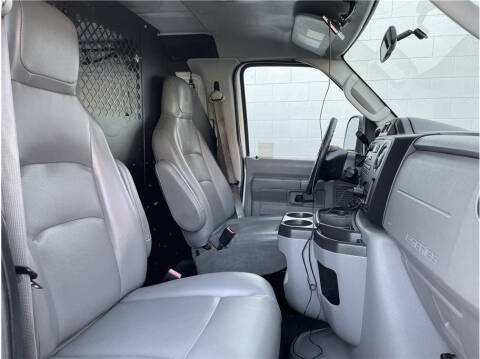 2014 Ford E-Series E-150