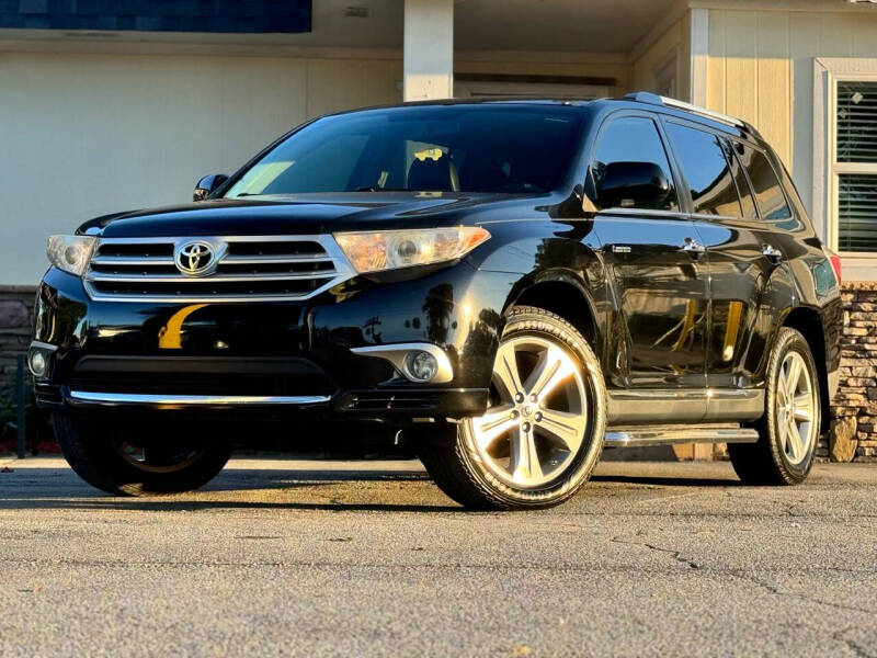 2013 Toyota Highlander for sale at Hola Auto Sales Doraville in Doraville GA