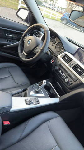 2013 BMW 3 Series 328i