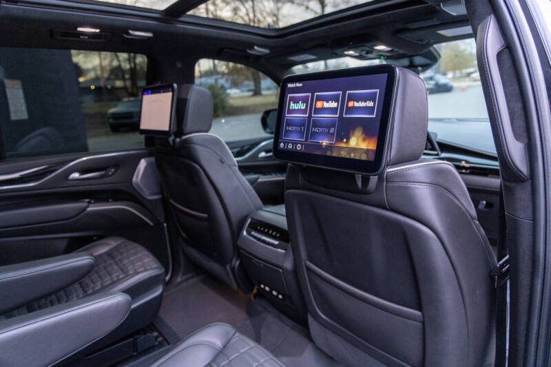 2023 Cadillac Escalade-V