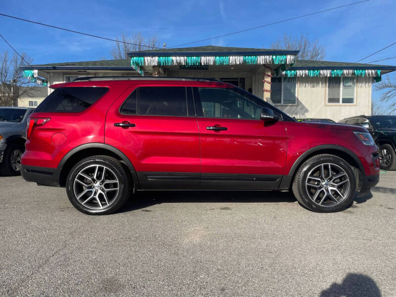 2019 Ford Explorer Sport