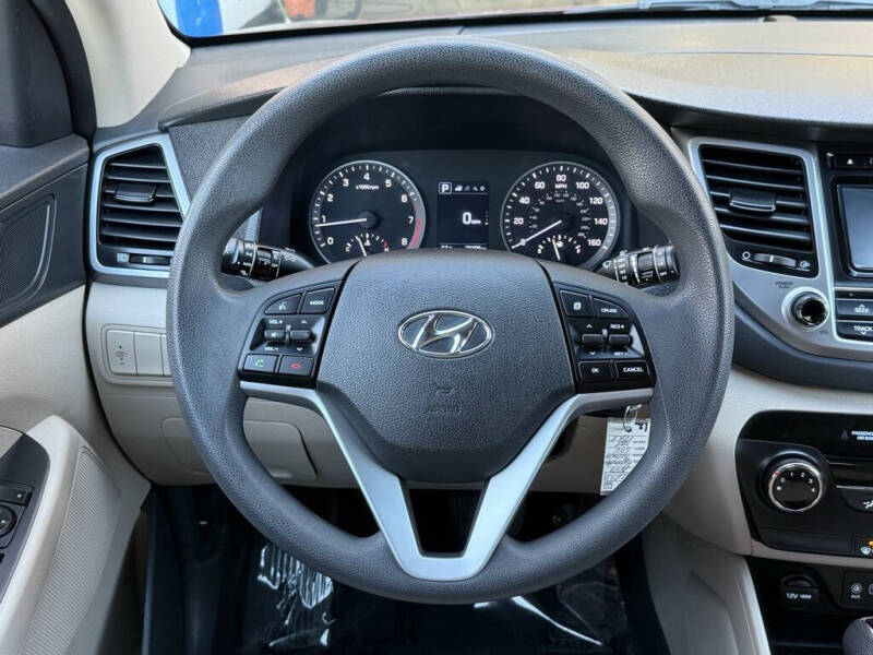 2017 Hyundai Tucson SE