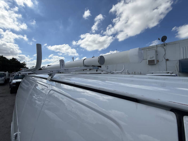 2018 GMC Savana 2500