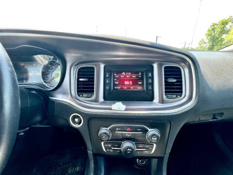 2015 Dodge Charger SE