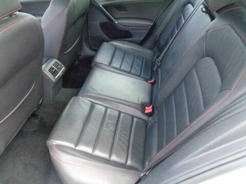 2015 Volkswagen Golf GTI SE