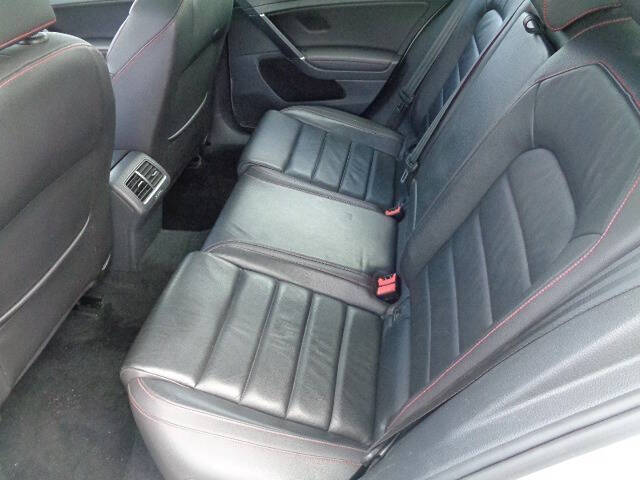 2015 Volkswagen Golf GTI SE