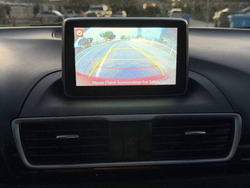 2015 Mazda MAZDA3 i Touring