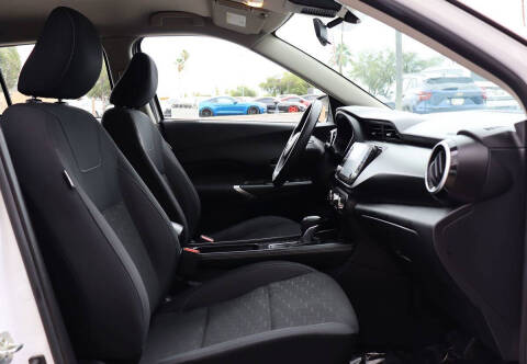 2023 Nissan Kicks SV