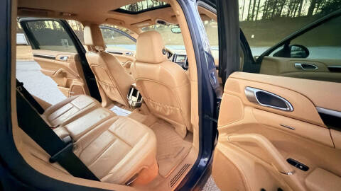 2011 Porsche Cayenne Tiptronic