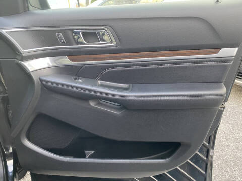 2017 Ford Explorer Limited