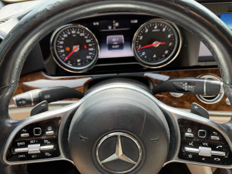 2019 Mercedes-Benz E-Class E 300
