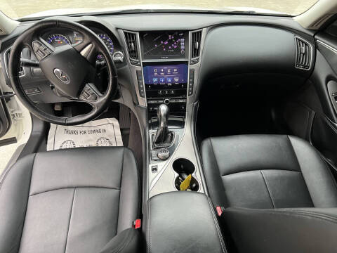 2016 Infiniti Q50 3.0T Premium