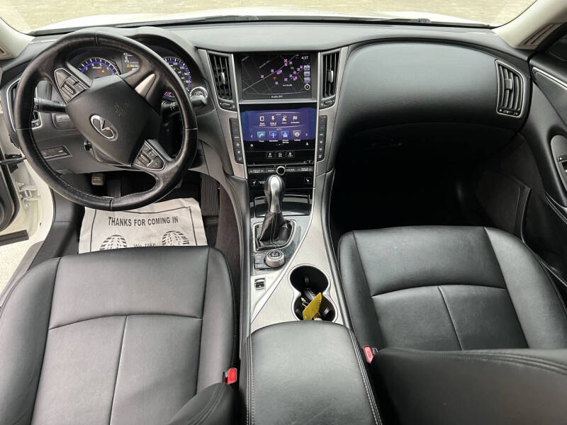 2016 Infiniti Q50 3.0T Premium