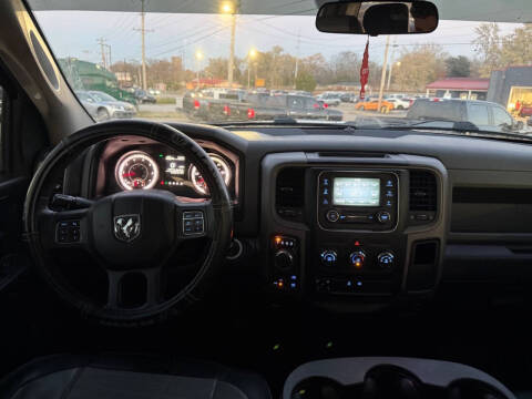 2017 RAM 1500 Express