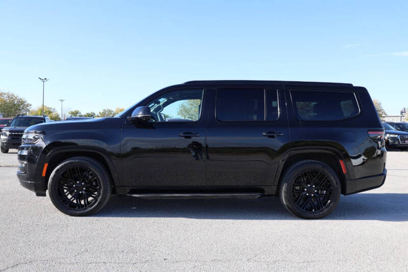 2022 Jeep Wagoneer Series III Carbide