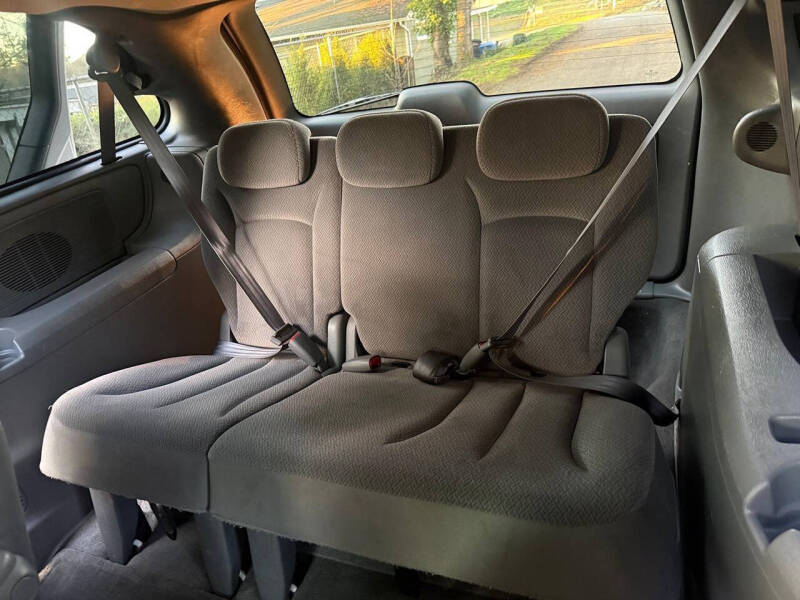 2005 Dodge Grand Caravan SXT