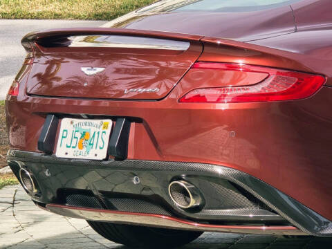2014 Aston Martin Vanquish