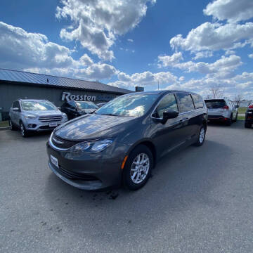 2017 Chrysler Pacifica Touring