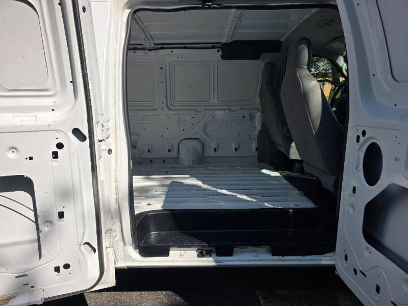 2013 Ford E-Series E-150