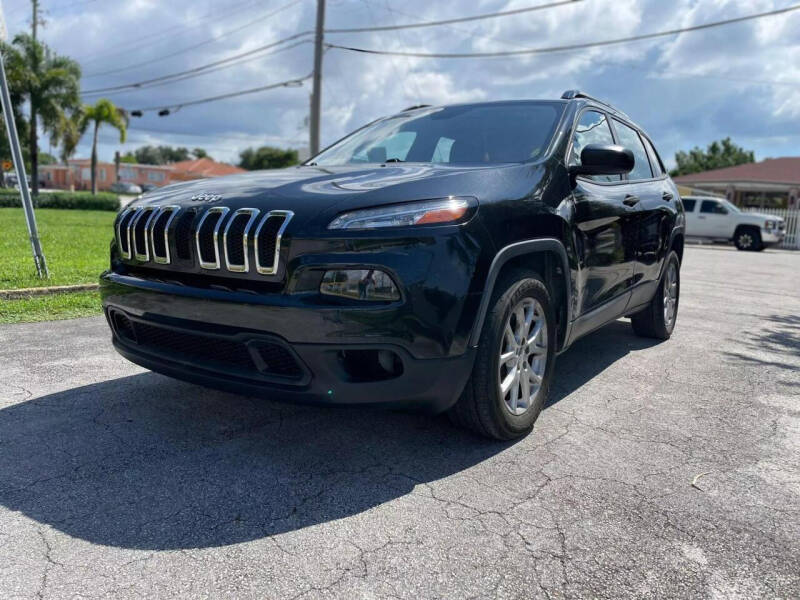 2016 Jeep Cherokee for sale at Fuego's Cars in Miami FL