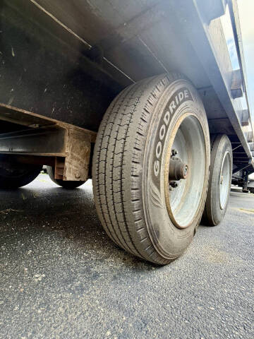 2024 Industrial Tools 30ft Gooseneck