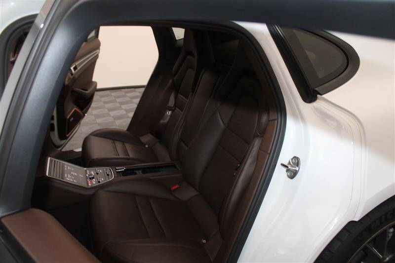 2018 Porsche Panamera