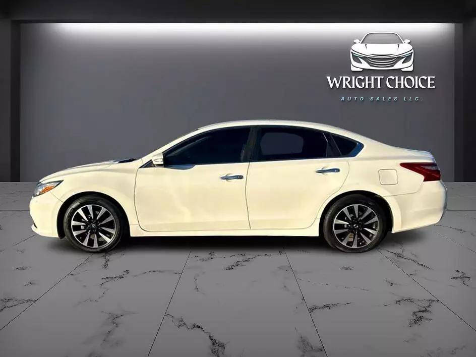 2018 Nissan Altima for sale at Wright Choice Auto Sales LLC in Athens, TN