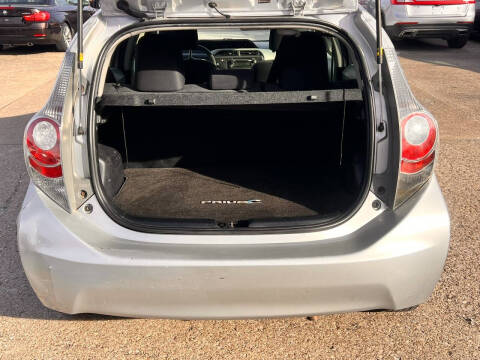 2012 Toyota Prius c Two