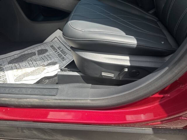 2025 Ford Mustang Mach-E Select