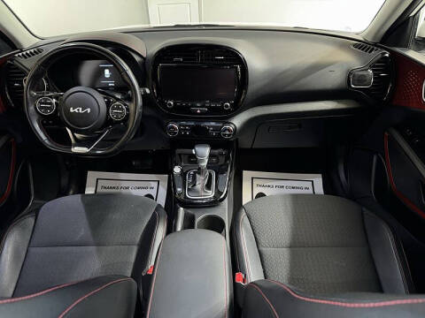 2023 Kia Soul GT-Line