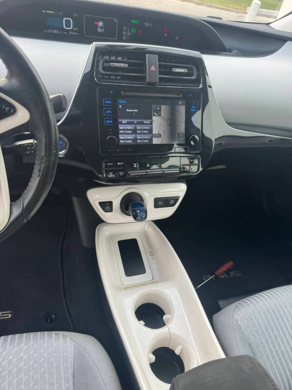 2016 Toyota Prius