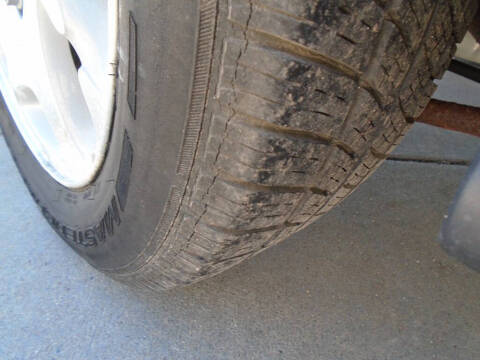 2001 Saturn S-Series SL2