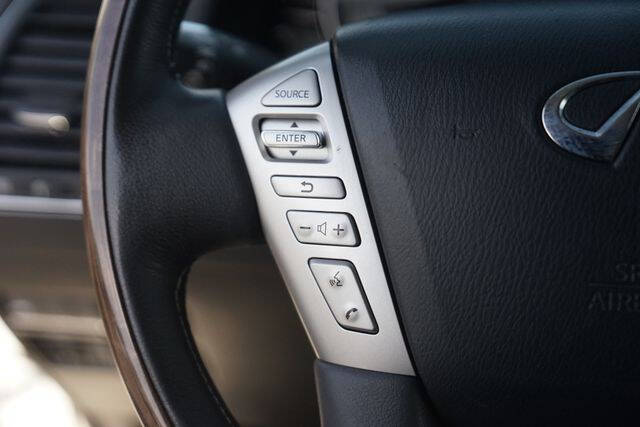 2017 Infiniti QX80