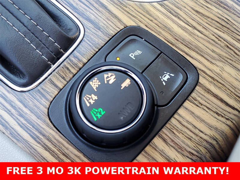 2017 GMC Acadia Denali