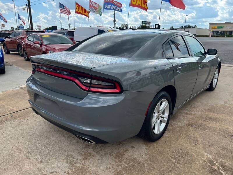 2019 Dodge Charger SXT