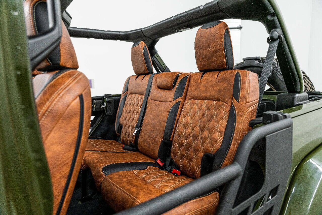 2020 JEEP Wrangler SUV / Crossover - $54,999