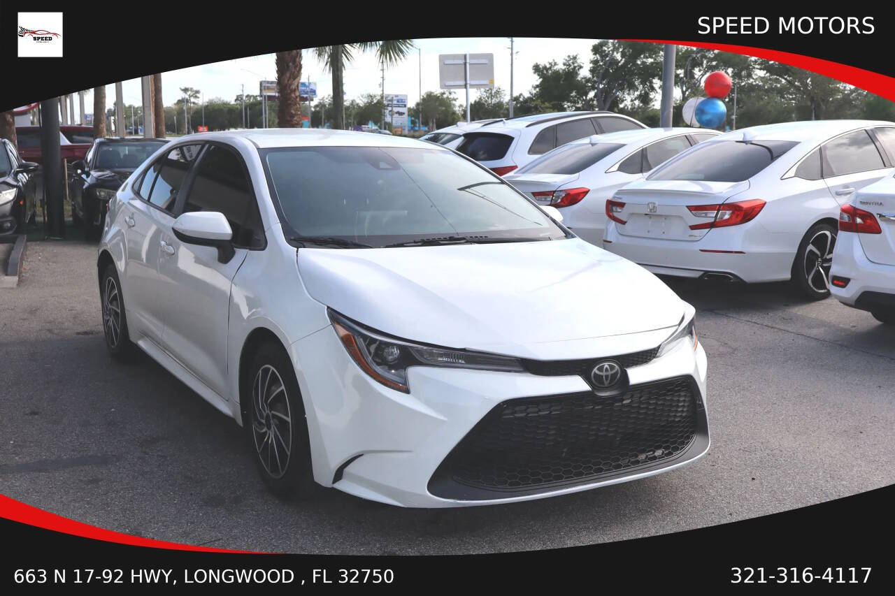 White 2020 Toyota Corolla LE LE 4dr Sedan 1